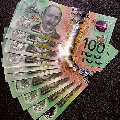 100 Australian Dollar
